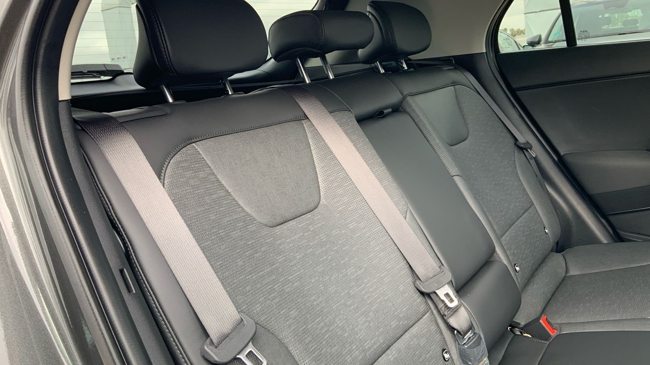 Kia Niro 1.6 GDI PHEV EMOTION 183 5P