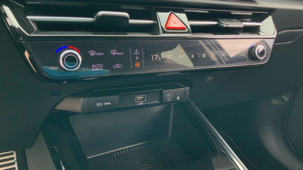 Kia Niro 1.6 GDI PHEV EMOTION 183 5P