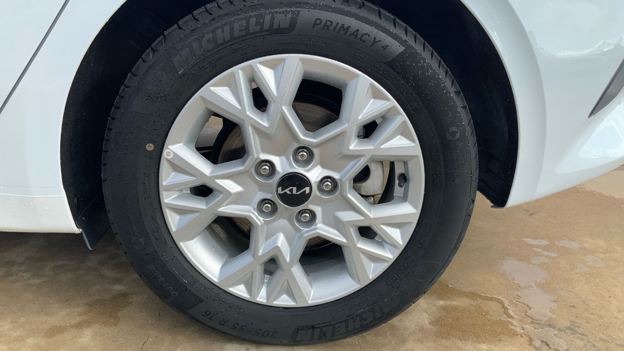 Kia Ceed 1.6 MHEV 100KW CONCEPT 136 5P