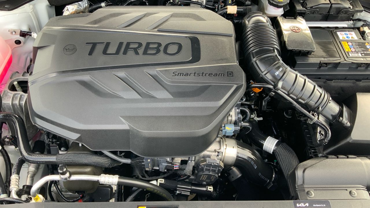 Kia Ceed 1.6 MHEV 100KW CONCEPT 136 5P