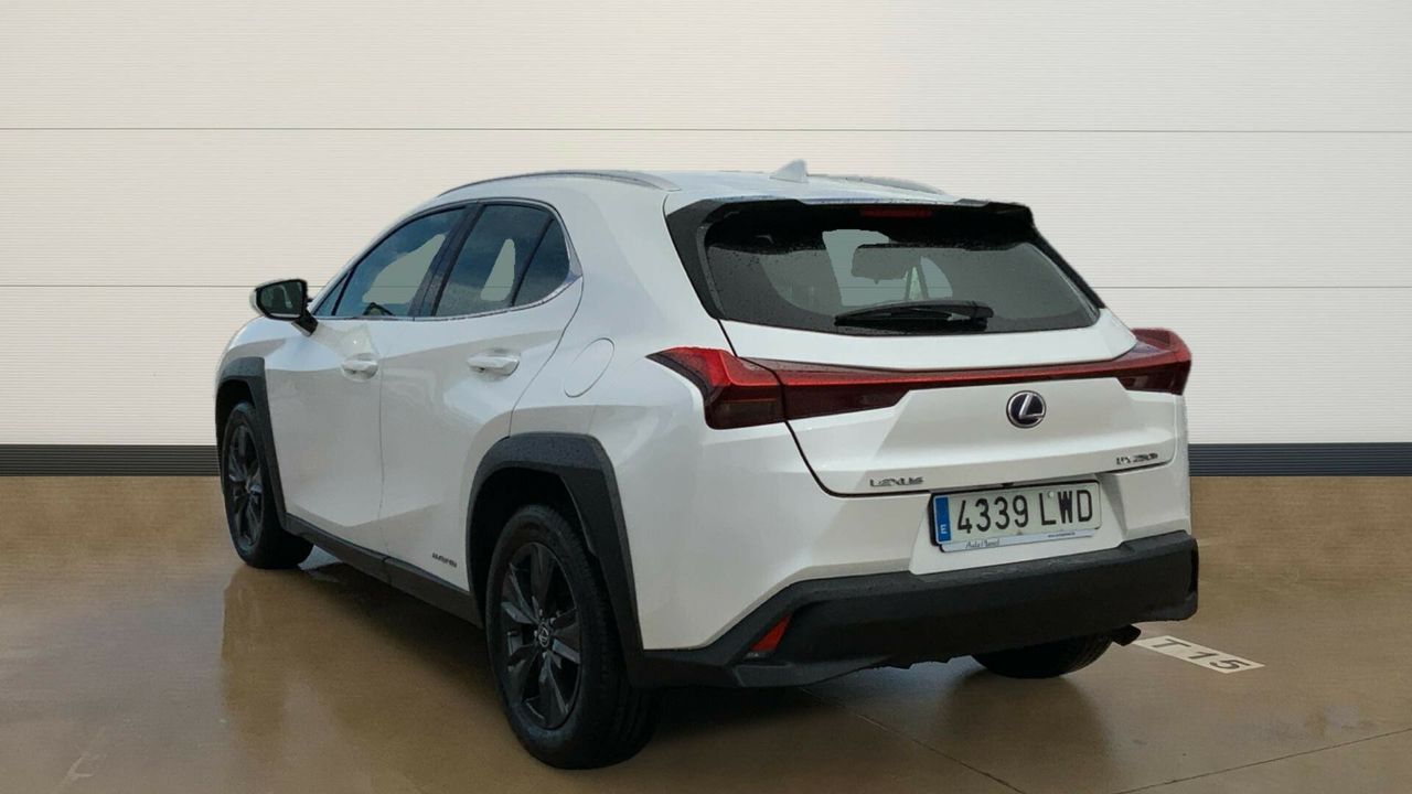 Lexus UX 2.0 250H BUSINESS AUTO 184 5P
