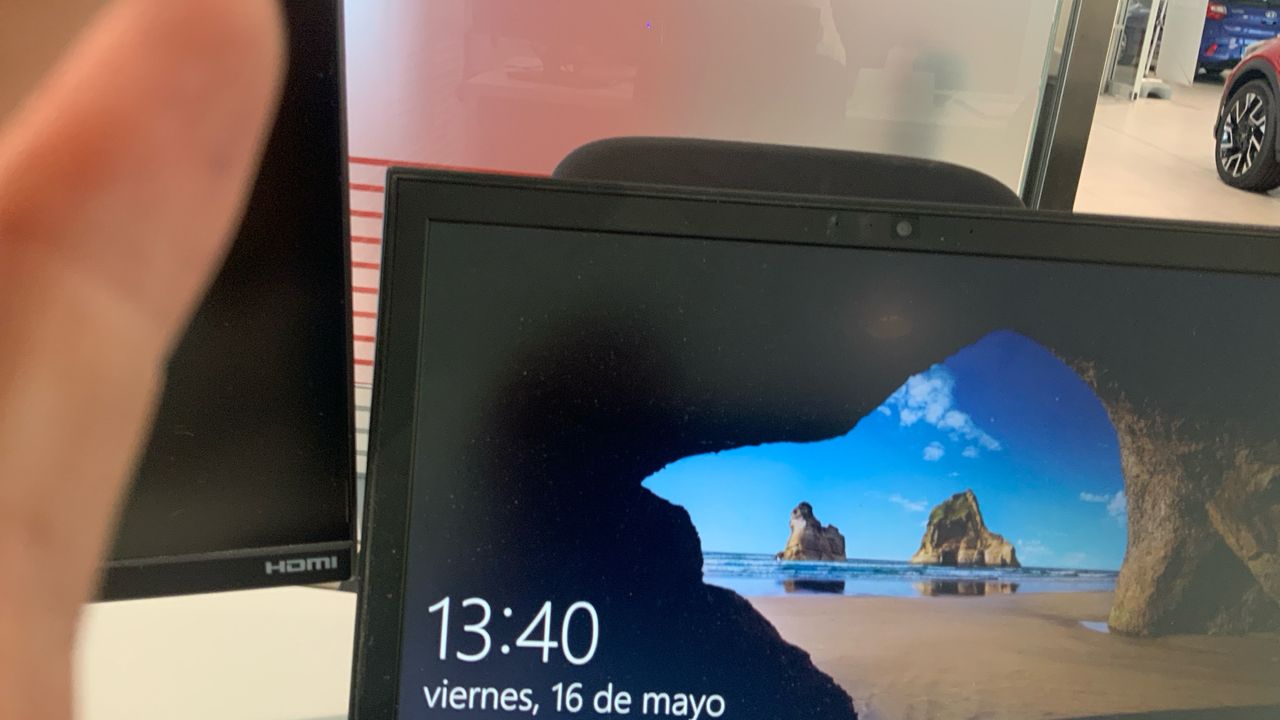 Lexus UX 2.0 250H BUSINESS AUTO 184 5P