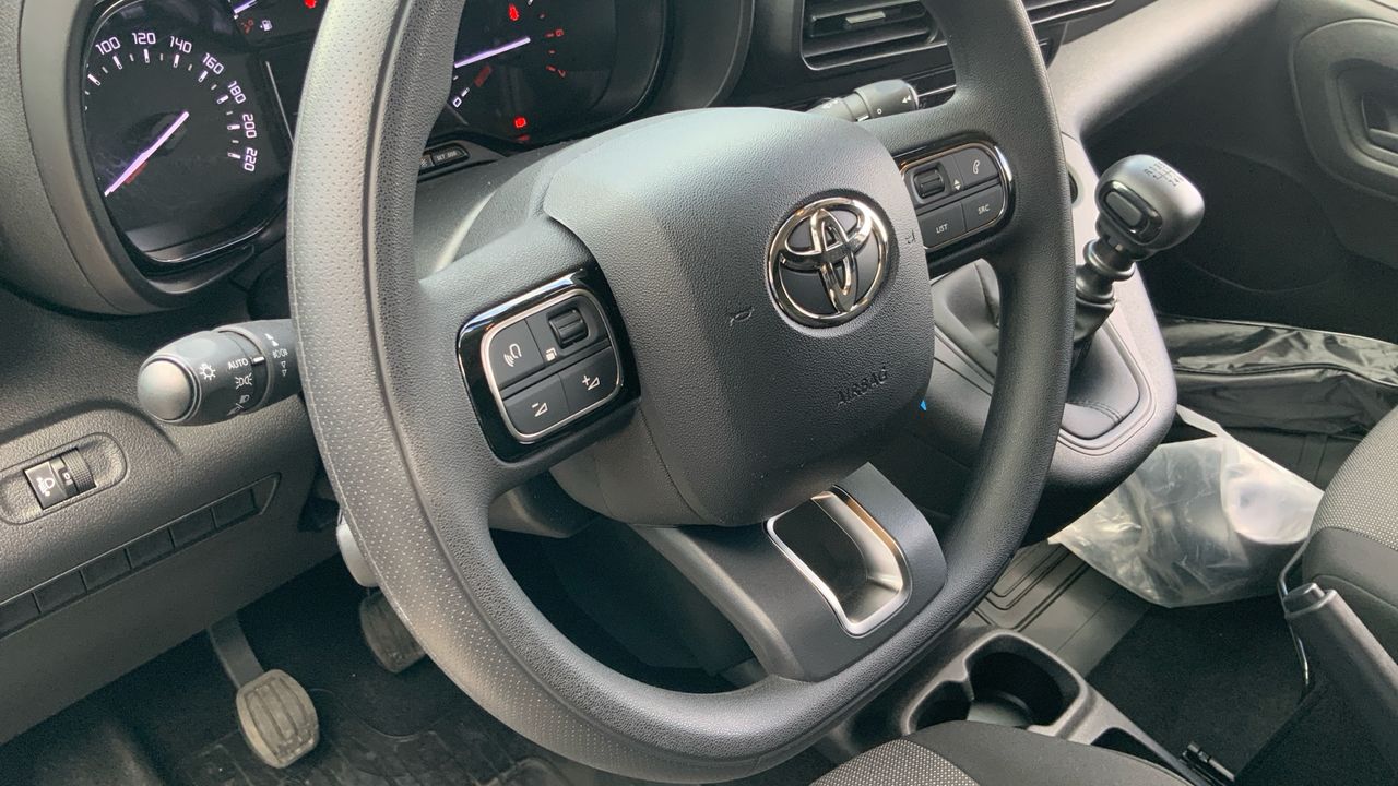 Toyota Proace City 1.5D 75KW GX PLUS MWB 102 4P