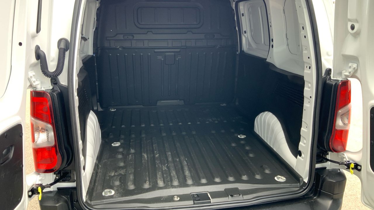 Toyota Proace City 1.5D 75KW GX PLUS MWB 102 4P