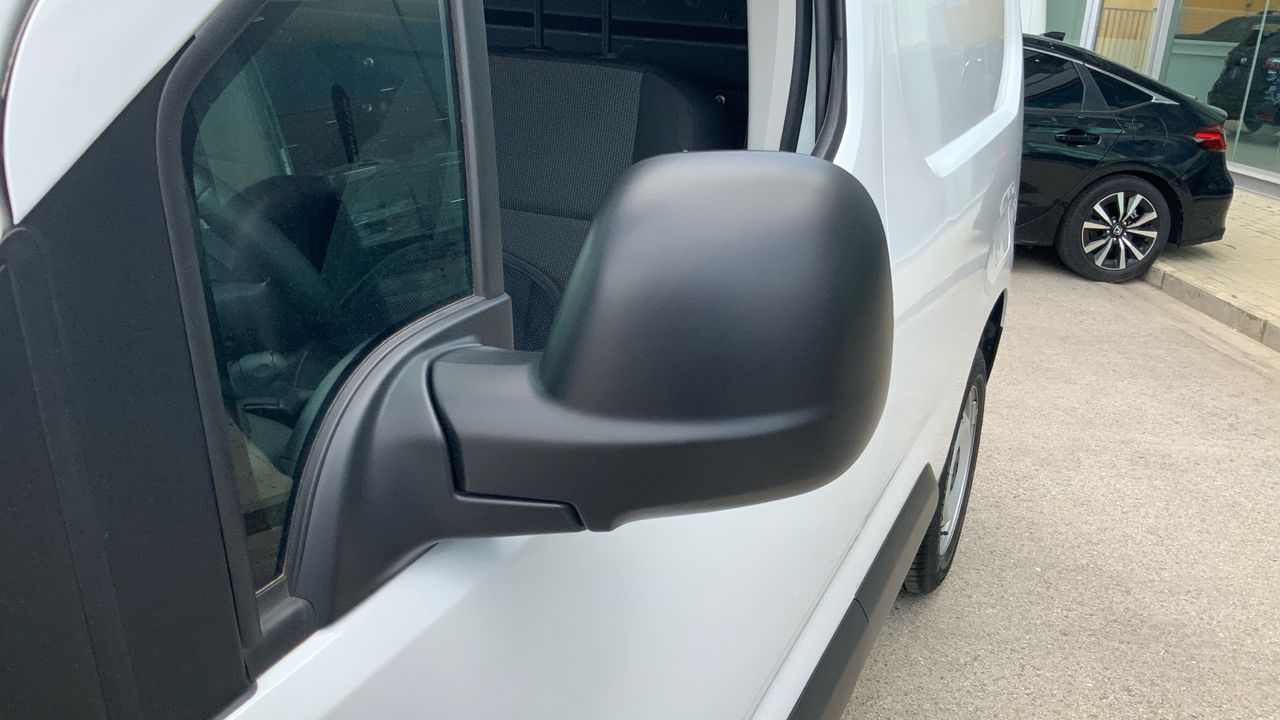 Toyota Proace City 1.5D 75KW GX PLUS MWB 102 4P