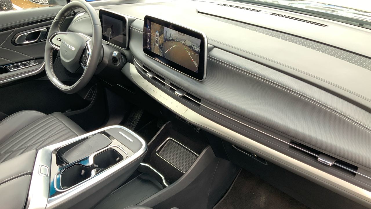 Maxus Mifa 9 BEV 90KWH LUXURY 245 5P 7 Plazas