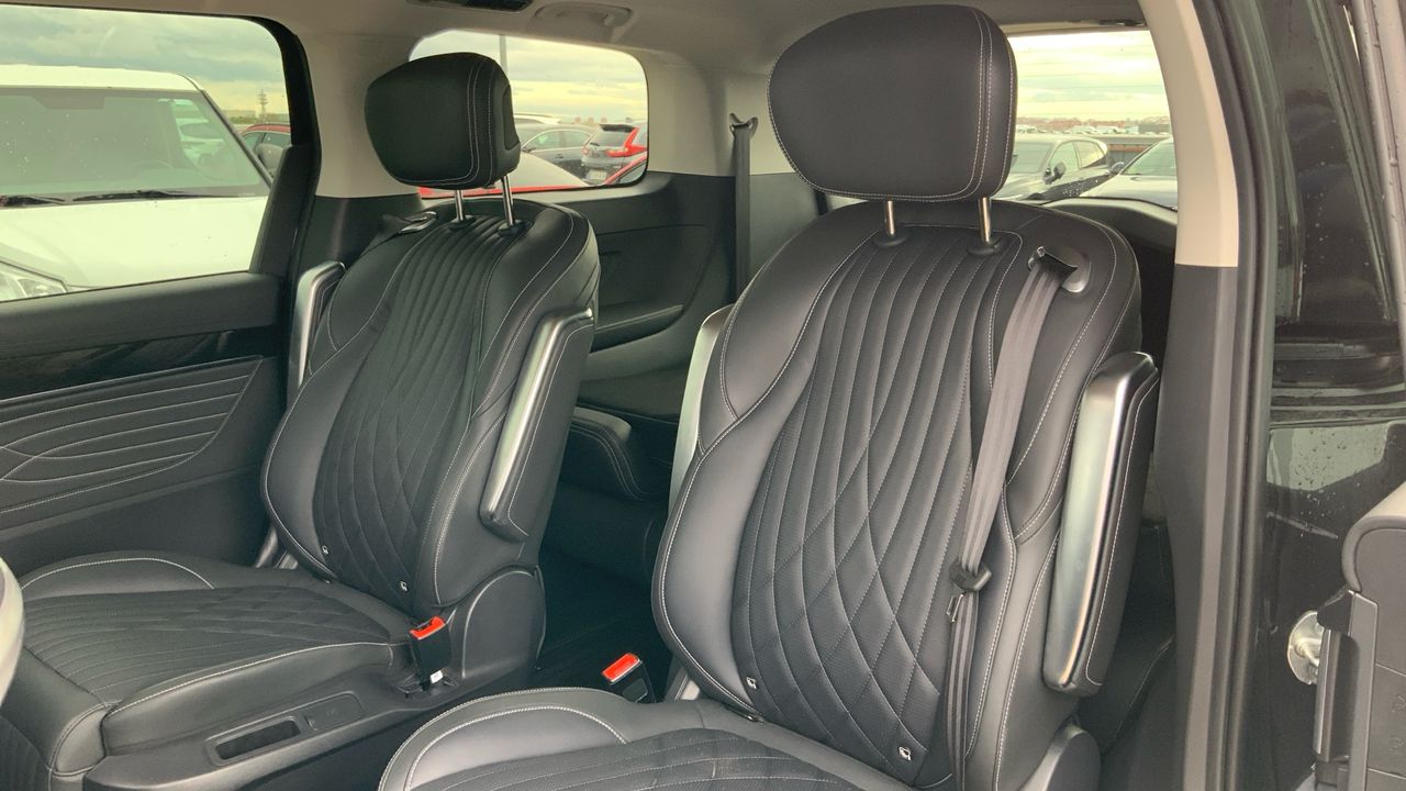 Maxus Mifa 9 BEV 90KWH LUXURY 245 5P 7 Plazas