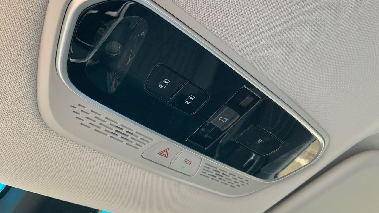 Maxus Mifa 9 BEV 90KWH LUXURY 245 5P 7 Plazas