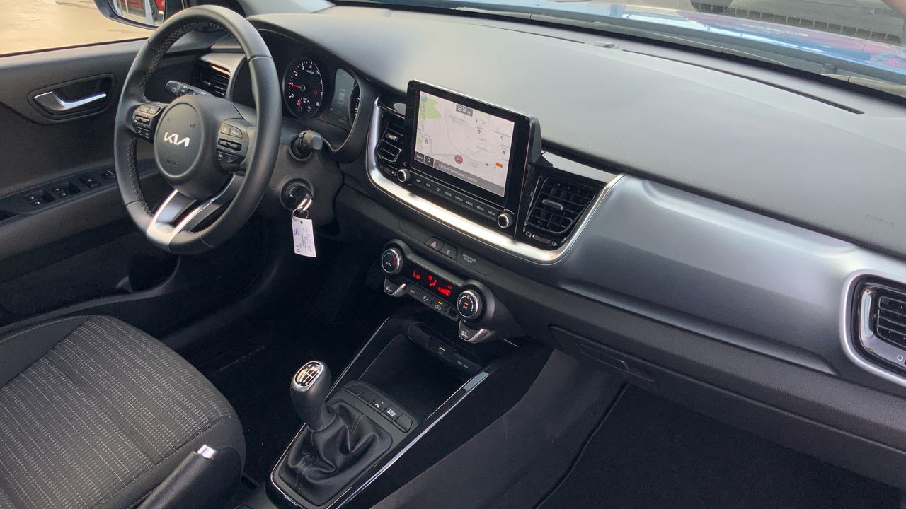 Kia Stonic 1.0 T-GDI MHEV IMT 74KW DRIVE 100 5P