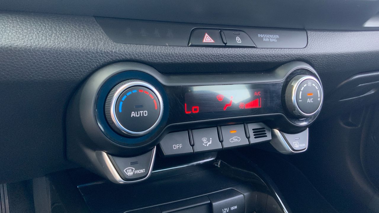 Kia Stonic 1.0 T-GDI MHEV IMT 74KW DRIVE 100 5P