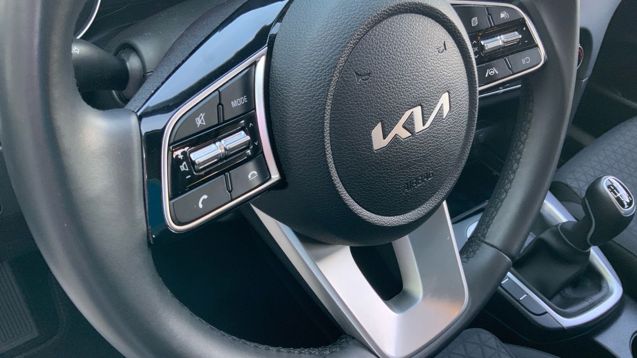 Kia Ceed 1.6 MHEV 100KW CONCEPT 136 5P