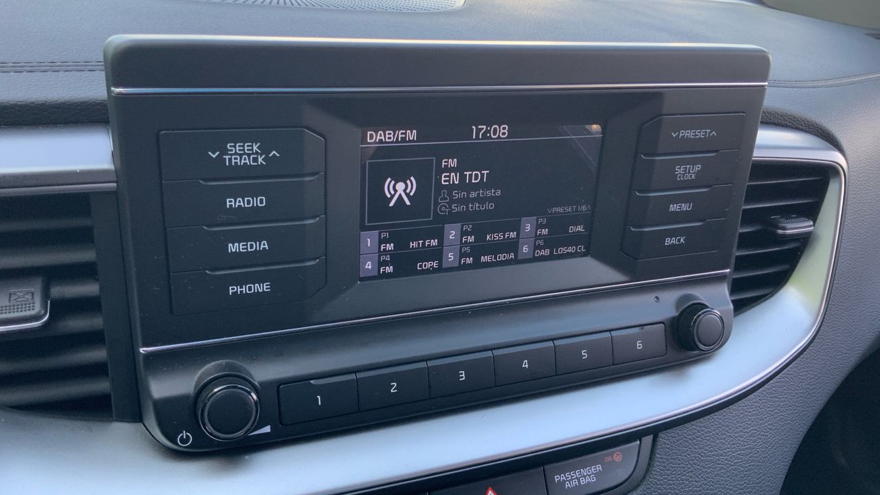 Kia Ceed 1.6 MHEV 100KW CONCEPT 136 5P