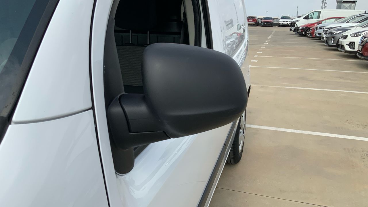 Nissan NV250 1.5 DCI 59KW L1H1 2 SEATS OPTIMA 80 4P