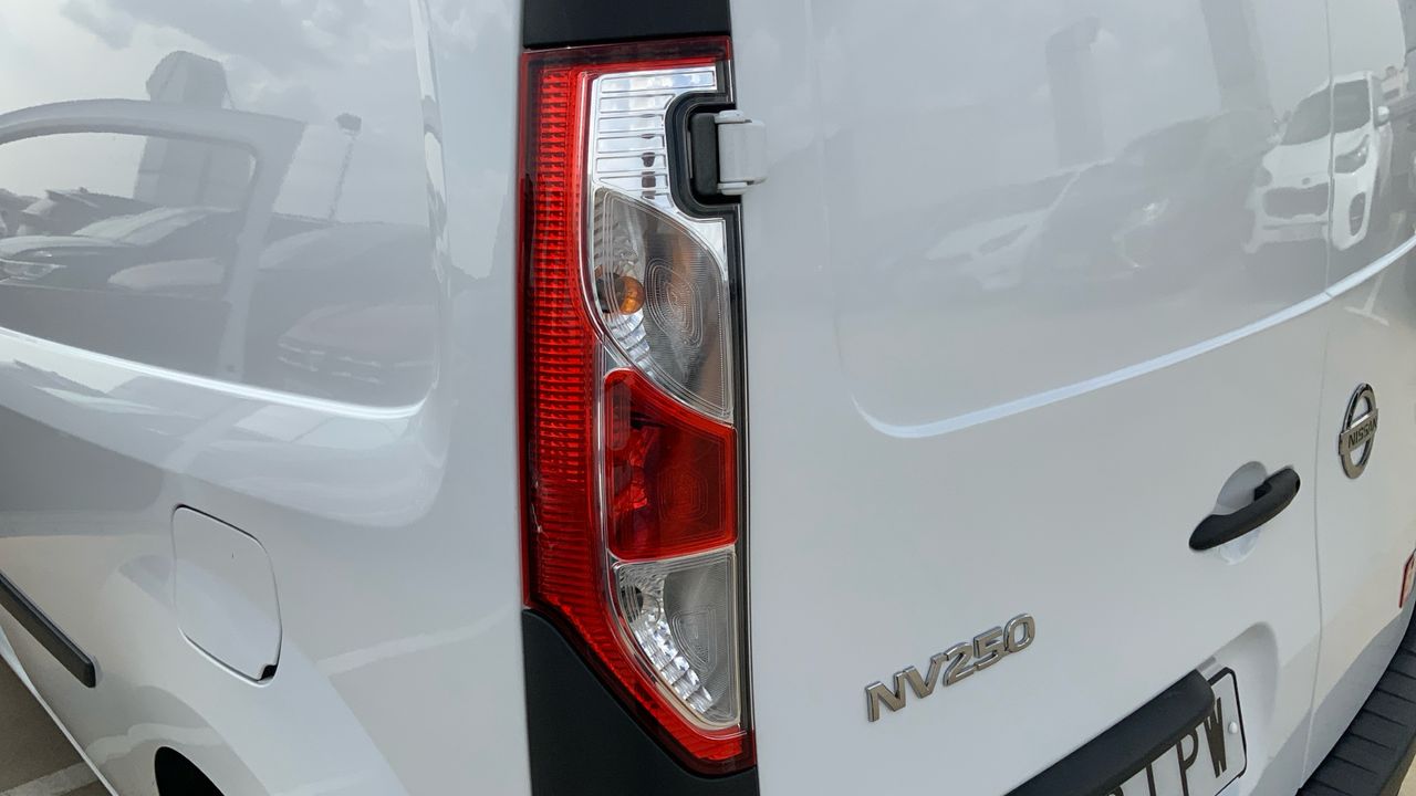 Nissan NV250 1.5 DCI 59KW L1H1 2 SEATS OPTIMA 80 4P