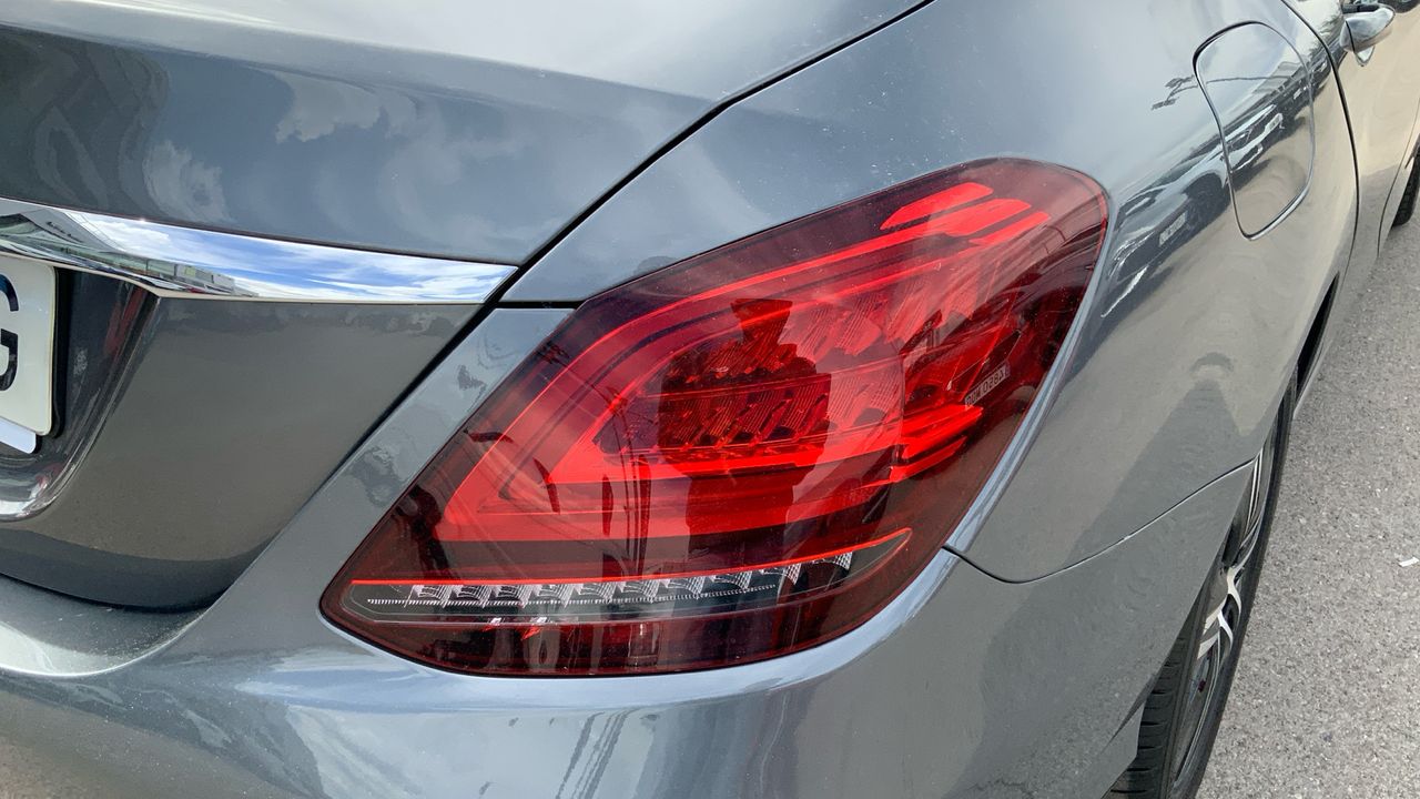 Mercedes Clase C C 200 EQ AUTO 184 4P