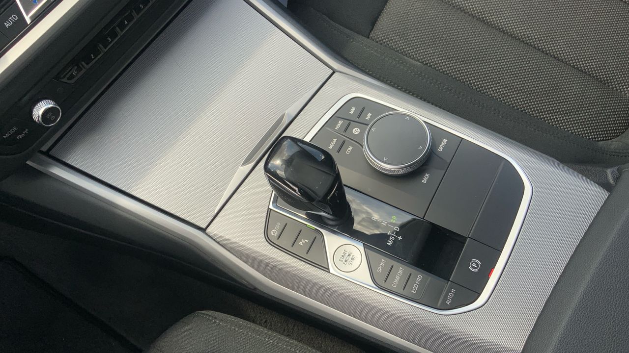 BMW Serie 3 2.0 318D TOURING M SPORT AUTO 150 5P