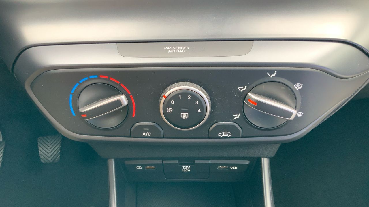 Hyundai Bayon 1.0 TGDI 48V MHEV 74KW MAXX 100 5P