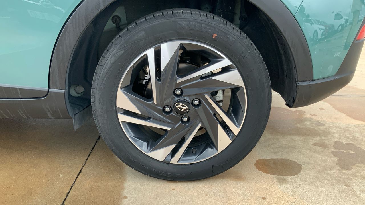 Hyundai Bayon 1.0 TGDI 48V MHEV 74KW MAXX 100 5P