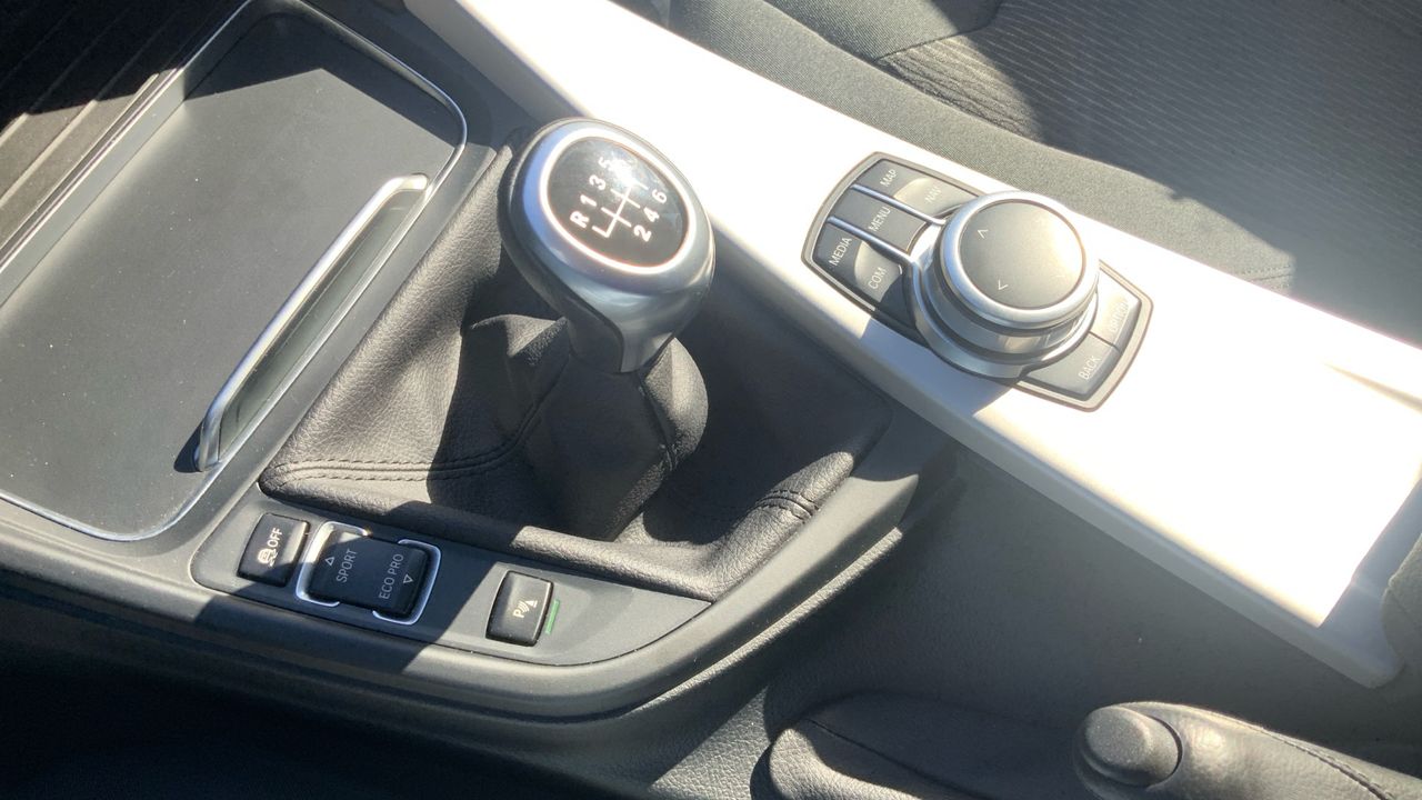 BMW Serie 3 2.0 318D GRAN TURISMO 150 5P