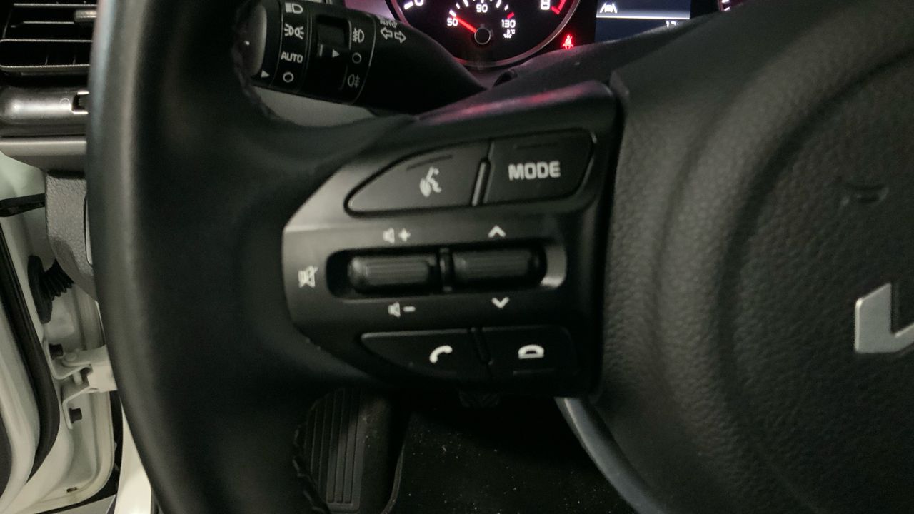 Kia Stonic 1.2 DPI DRIVE 84 5P