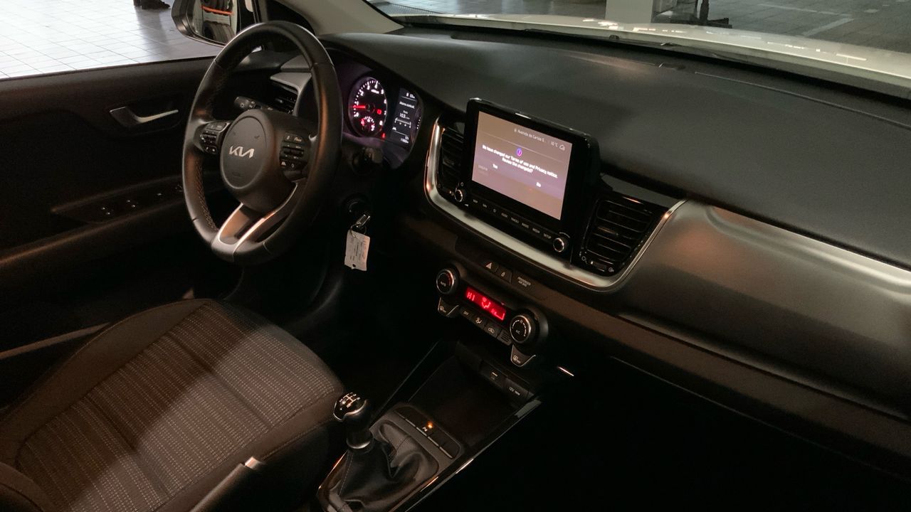 Kia Stonic 1.2 DPI DRIVE 84 5P