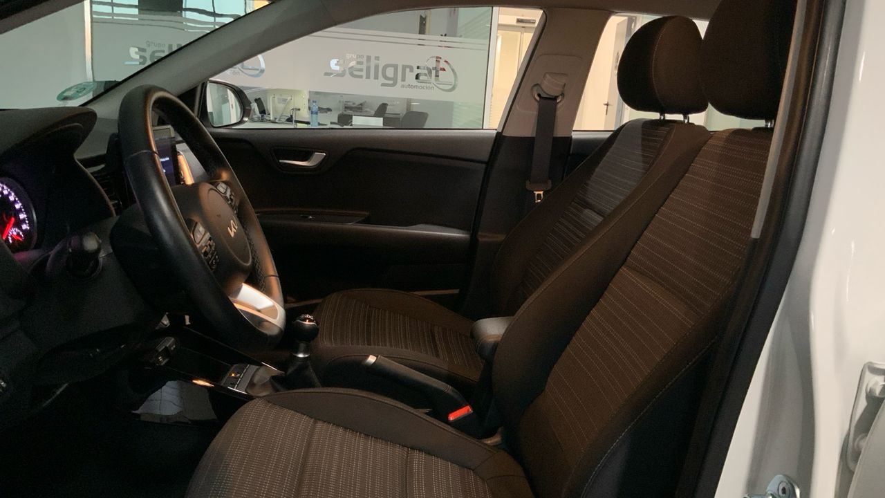 Kia Stonic 1.2 DPI DRIVE 84 5P