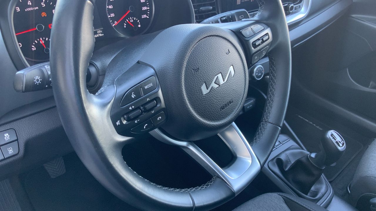 Kia Stonic 1.0 T-GDI MHEV IMT 74KW CONCEPT 100 5P