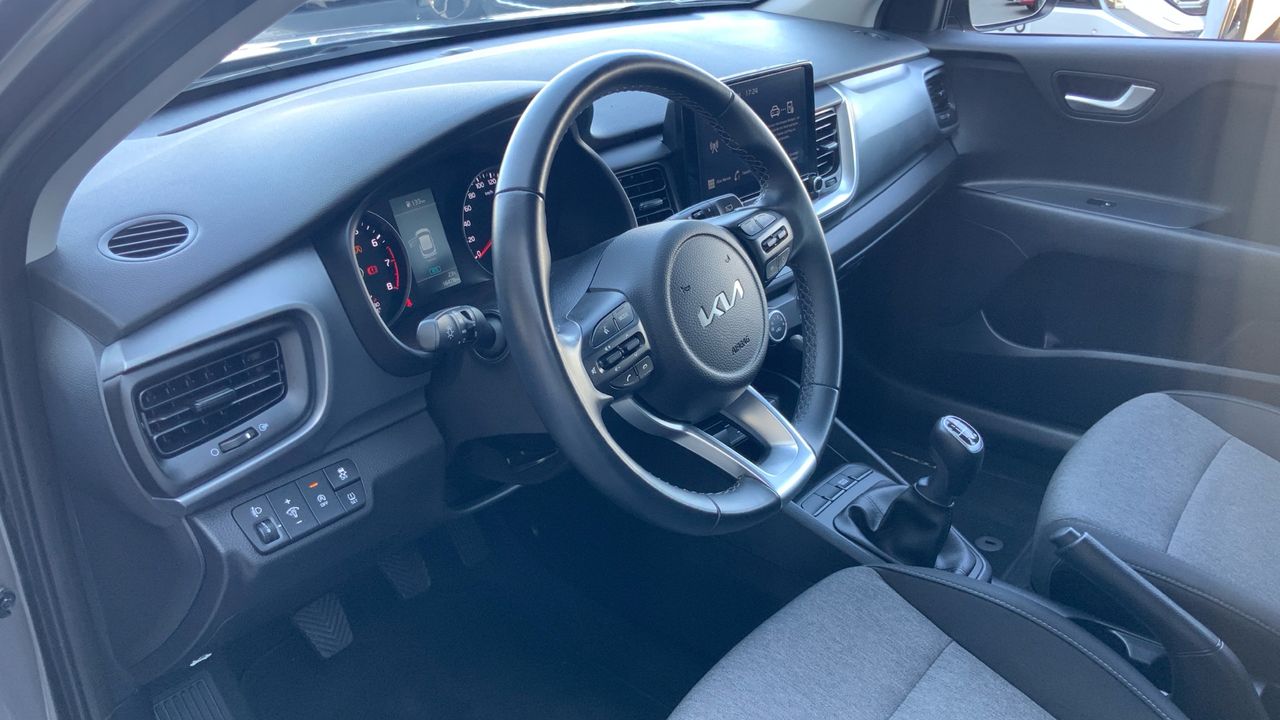 Kia Stonic 1.0 T-GDI MHEV IMT 74KW CONCEPT 100 5P