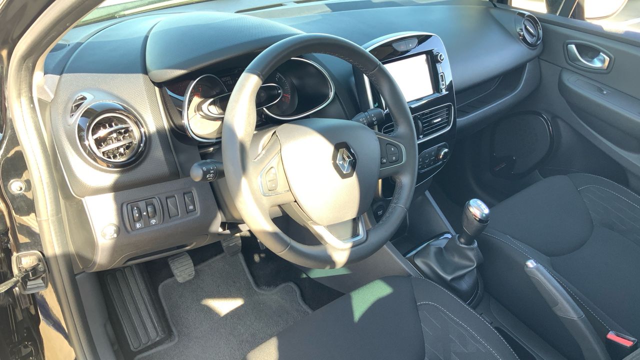 Renault Clio 0.9 TCE ENERGY GLP LIMITED 66KW - 18 90 5P