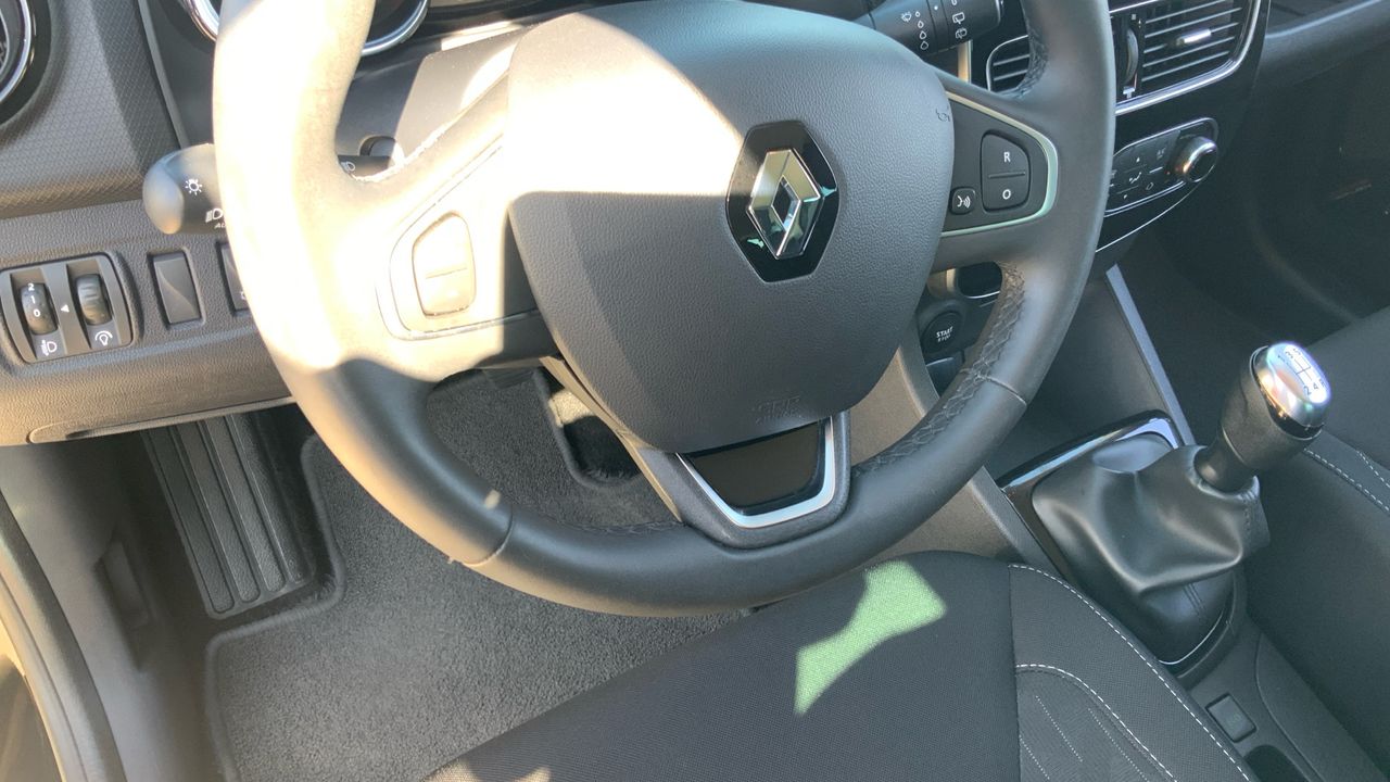 Renault Clio 0.9 TCE ENERGY GLP LIMITED 66KW - 18 90 5P