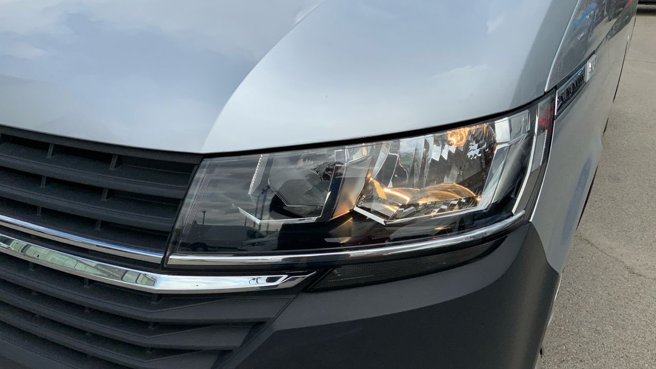 Volkswagen Caravelle 2.0 TDI 81KW BMT LWB ORIGIN 110 4P 8 Plazas
