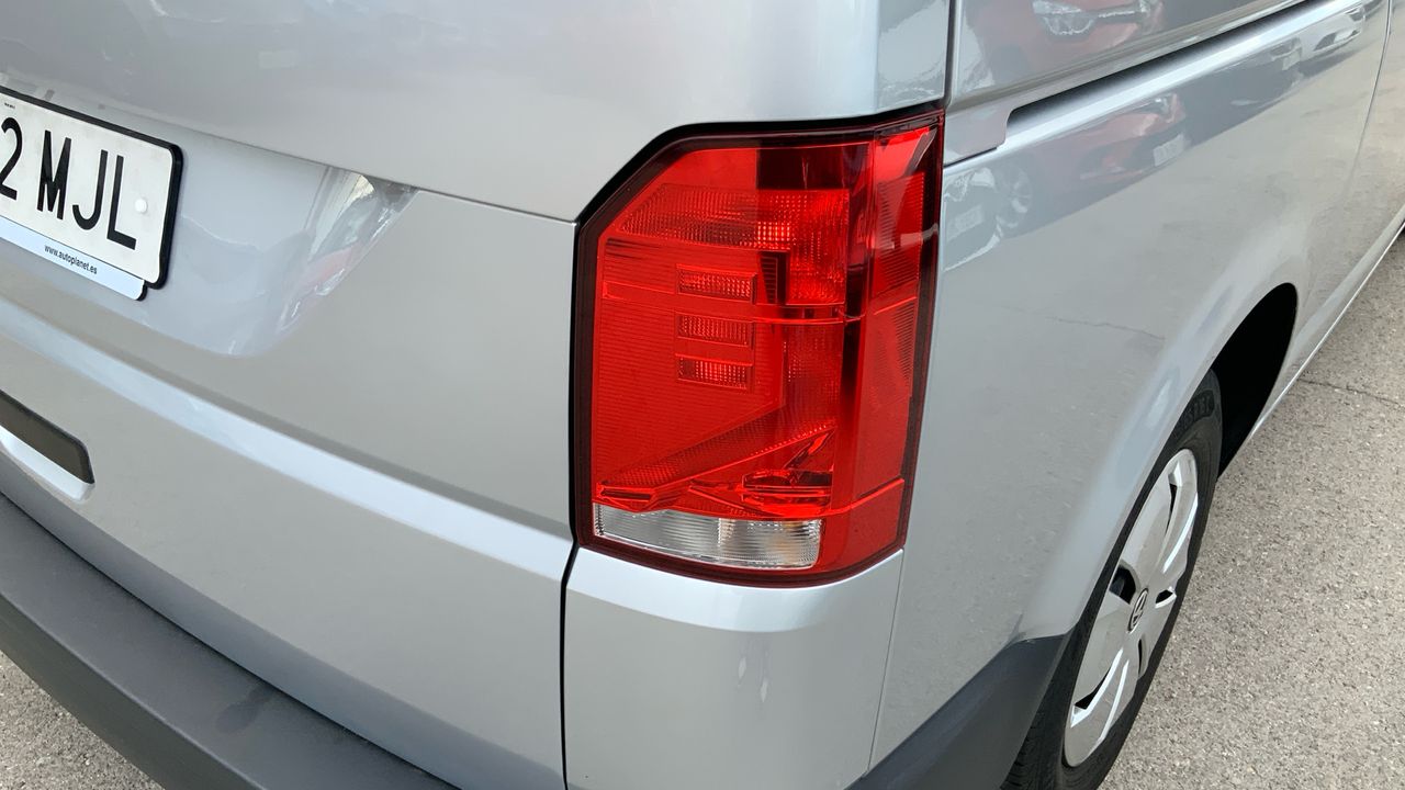 Volkswagen Caravelle 2.0 TDI 81KW BMT LWB ORIGIN 110 4P 8 Plazas