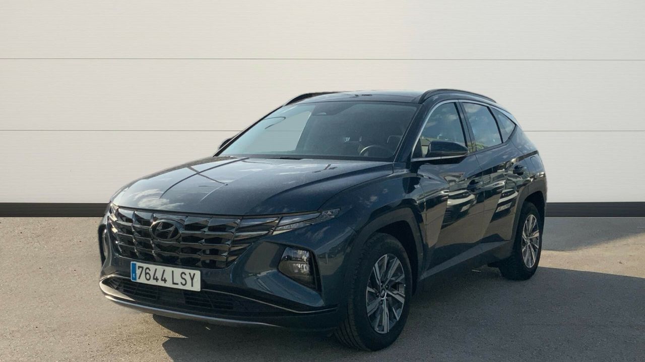 Hyundai Tucson 1.6 CRDI MHEV 100KW MAXX SKY DCT 136 5P
