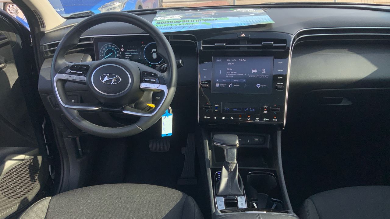 Hyundai Tucson 1.6 CRDI MHEV 100KW MAXX SKY DCT 136 5P