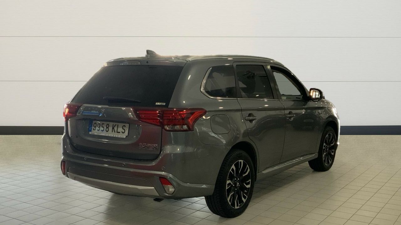 Mitsubishi Outlander 2.0 PHEV KAITEKI AUTO 4WD 203 5P