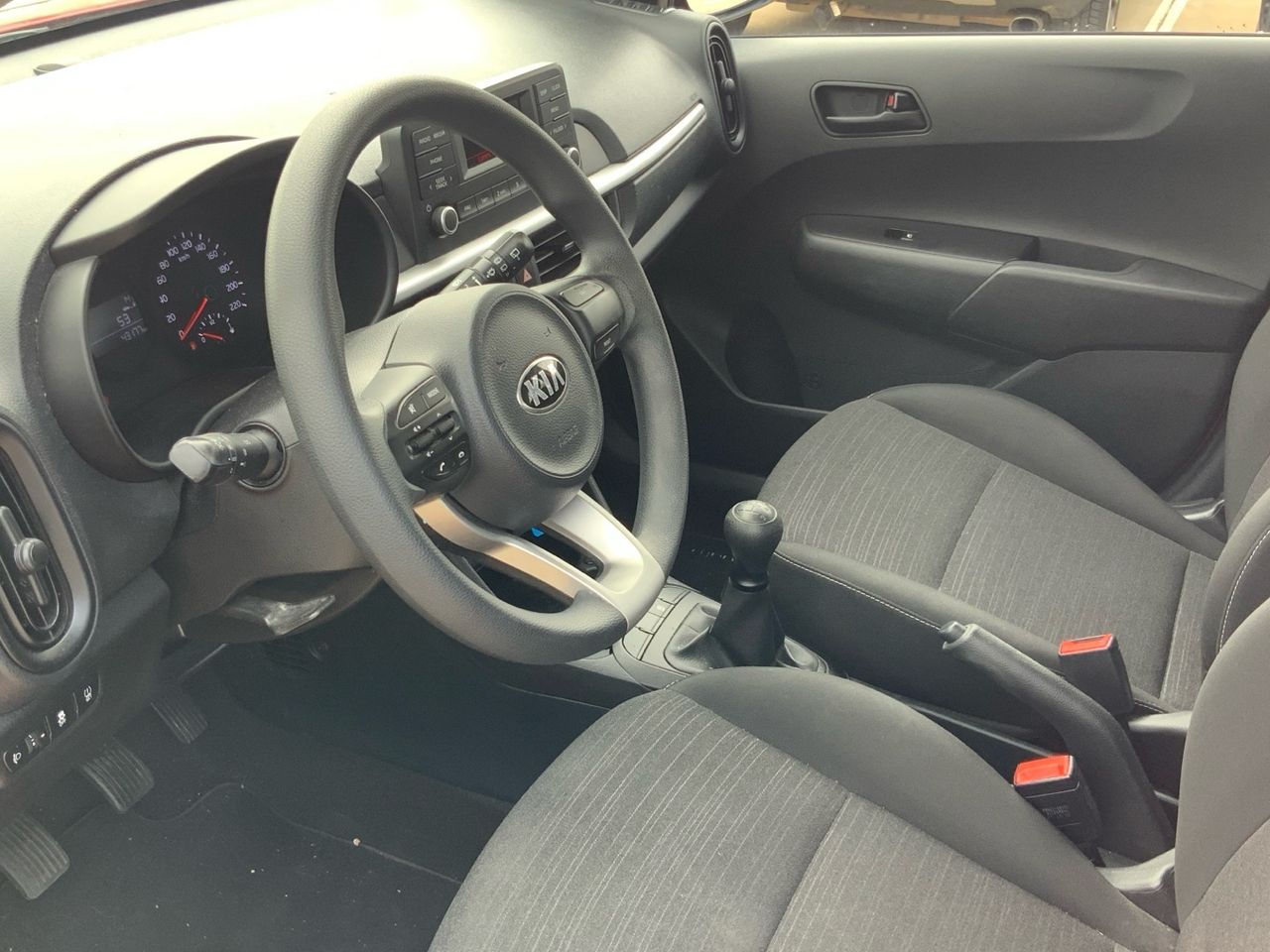 Kia Picanto 1.0 DPI CONCEPT 67 5P