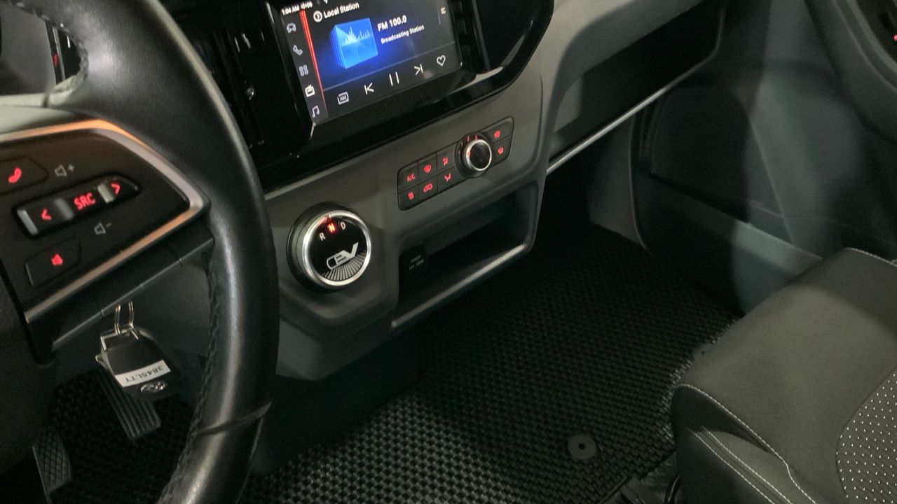 Maxus eDeliver 3 BEV 35KWH AUTO LWB 122 4P