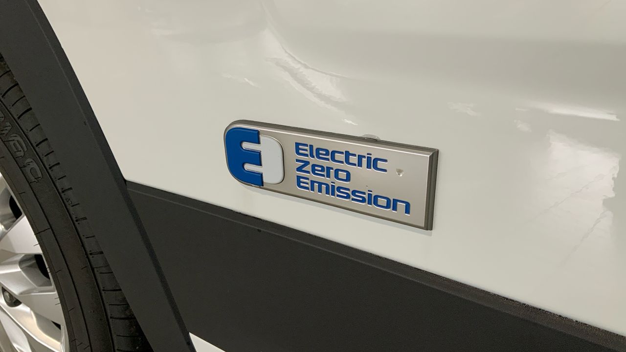 Maxus eDeliver 9 BEV 72KWH AUTO L2H2 204 4P