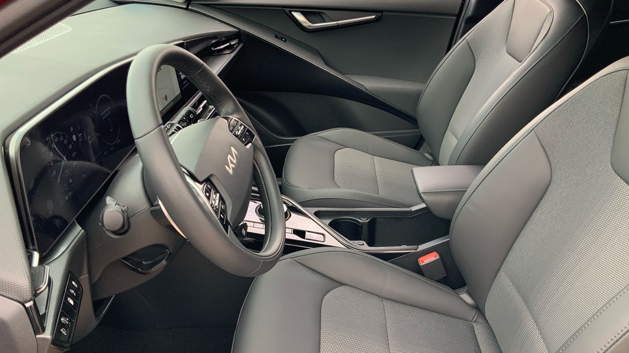 Kia Niro 1.6 GDI PHEV DRIVE 183 5P