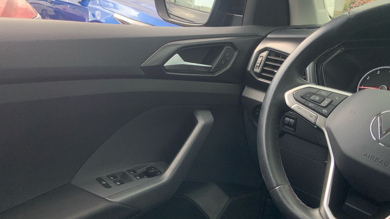 Volkswagen T-Cross 1.0 TSI 70KW ADVANCE 95 5P