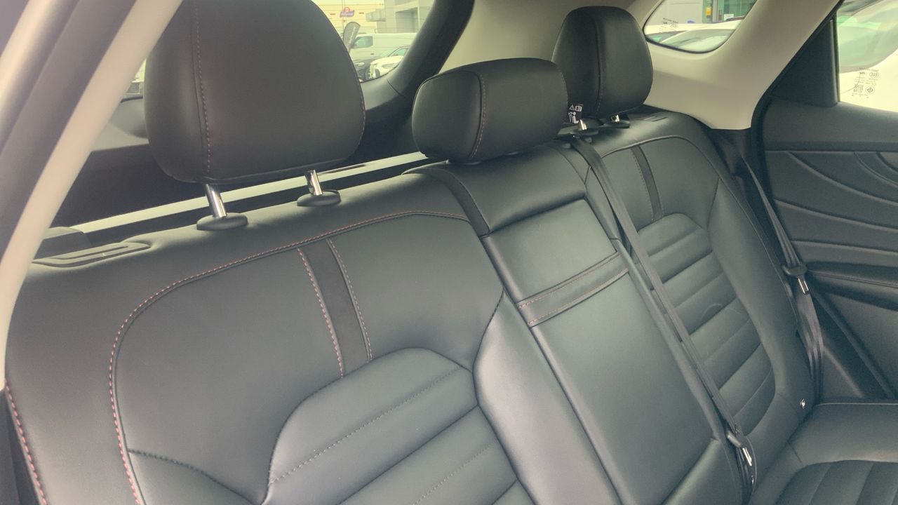MG HS 1.5T-GDI PHEV LUXURY 258 5P