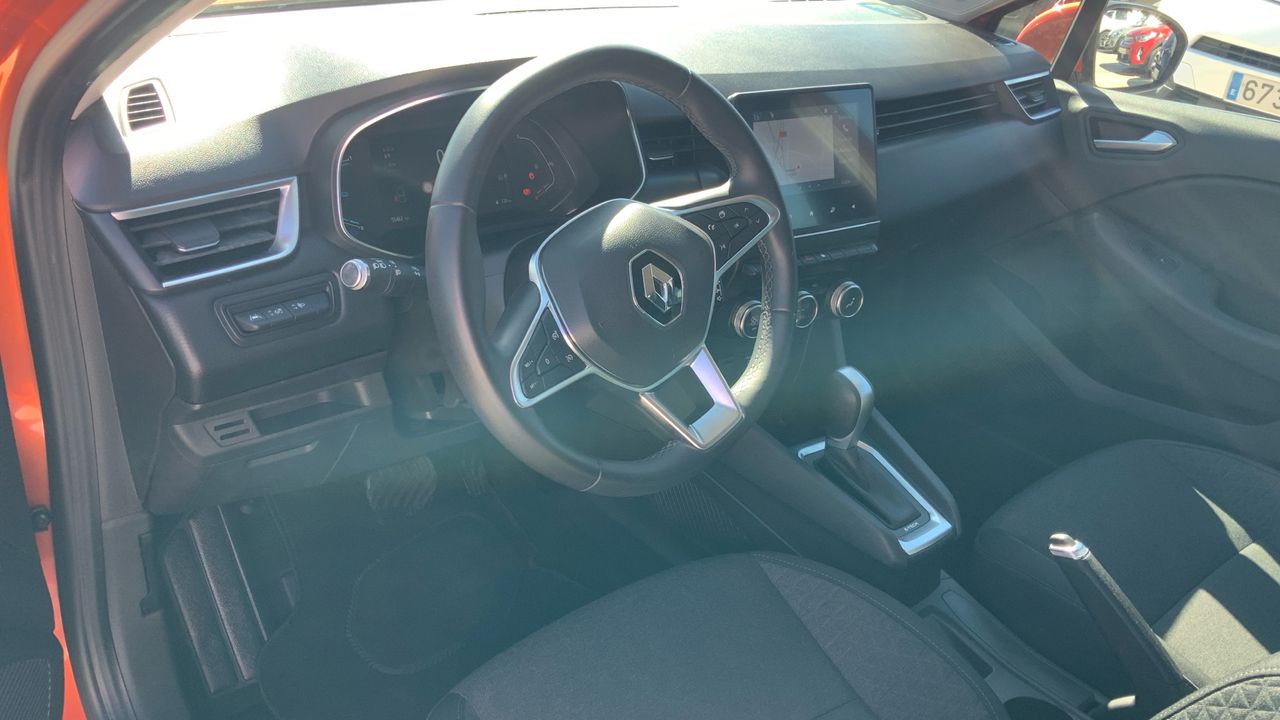 Renault Clio 1.6 E-TECH INTENS 140 5P