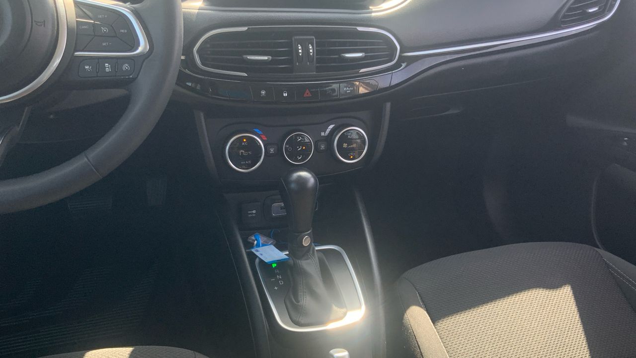 Fiat Tipo 1.5 HYBRID MHEV DCT CITY LIFE 130 5P