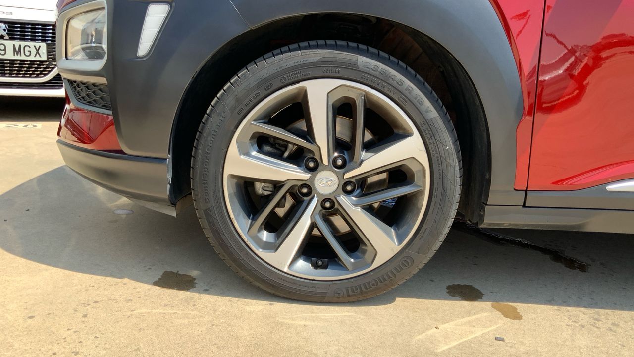 Hyundai Kona 1.6 TGDI STYLE DCT 4WD SKY 177 5P