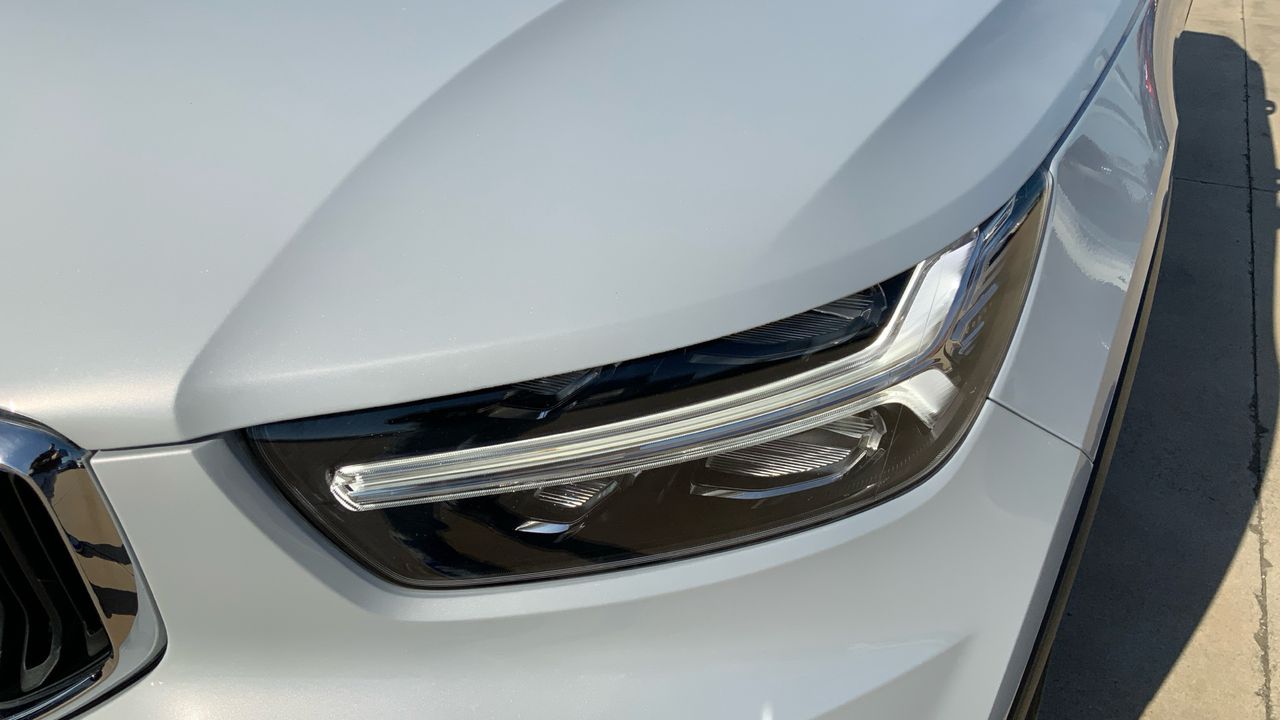 Volvo XC40 1.5 T3 MOMENTUM CORE AUTO 163 5P