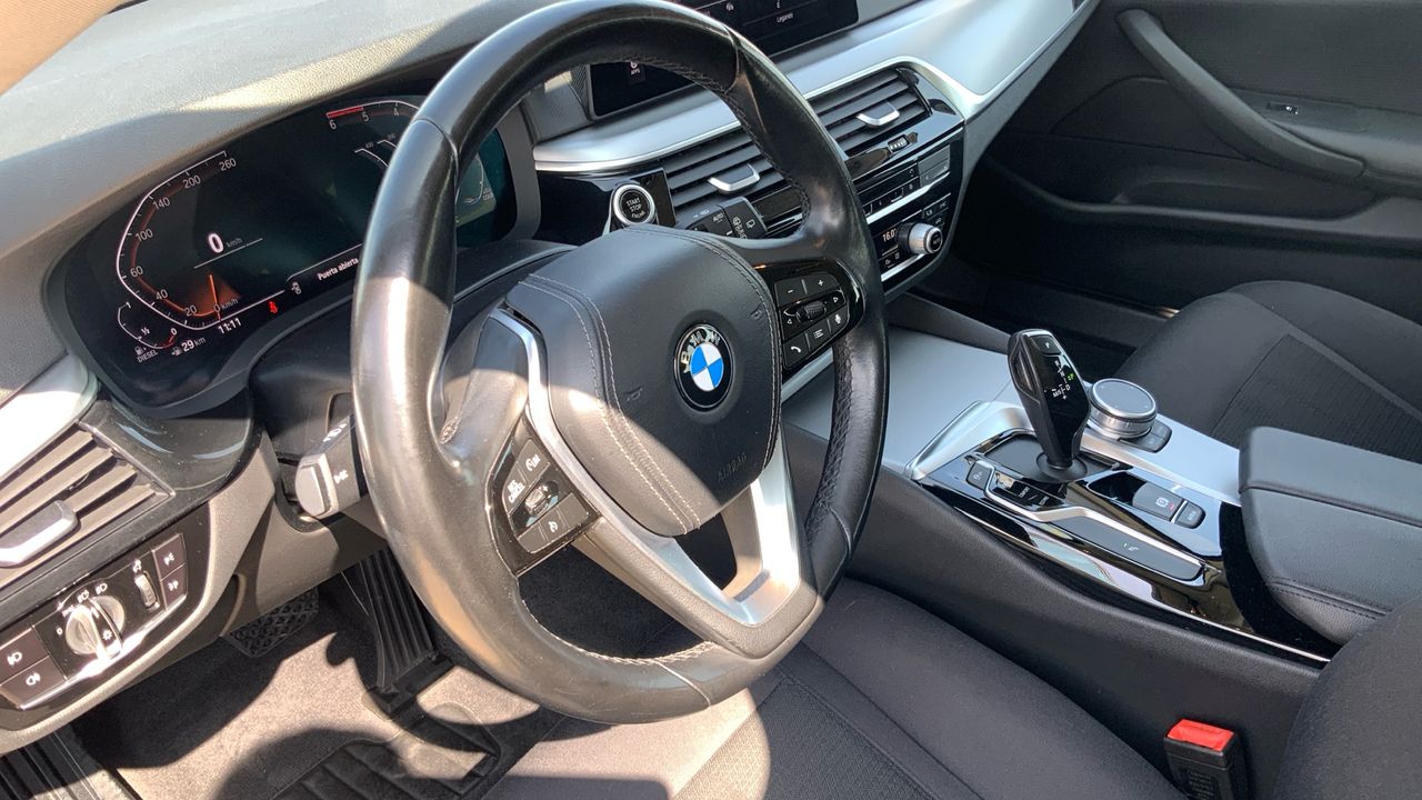 BMW Serie 5 2.0 520D TOURING AUTO 190 5P
