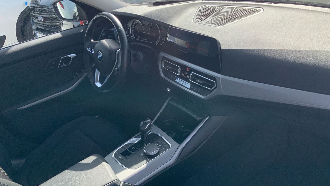 BMW Serie 3 2.0 318D 150 4P