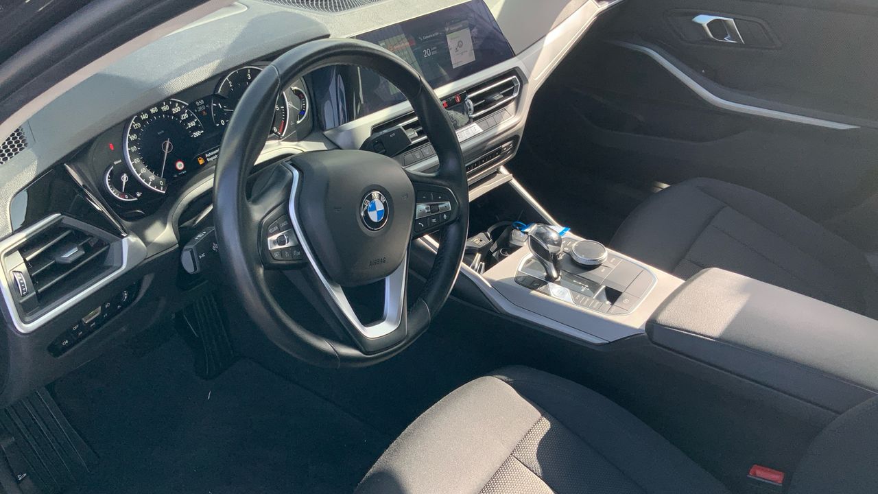 BMW Serie 3 2.0 318D 150 4P