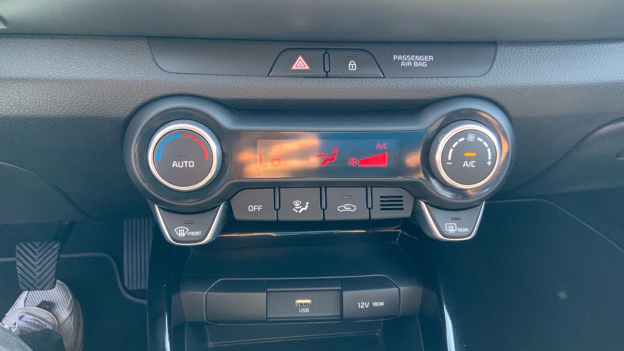 Kia Stonic 1.2 DPI DRIVE 84 5P