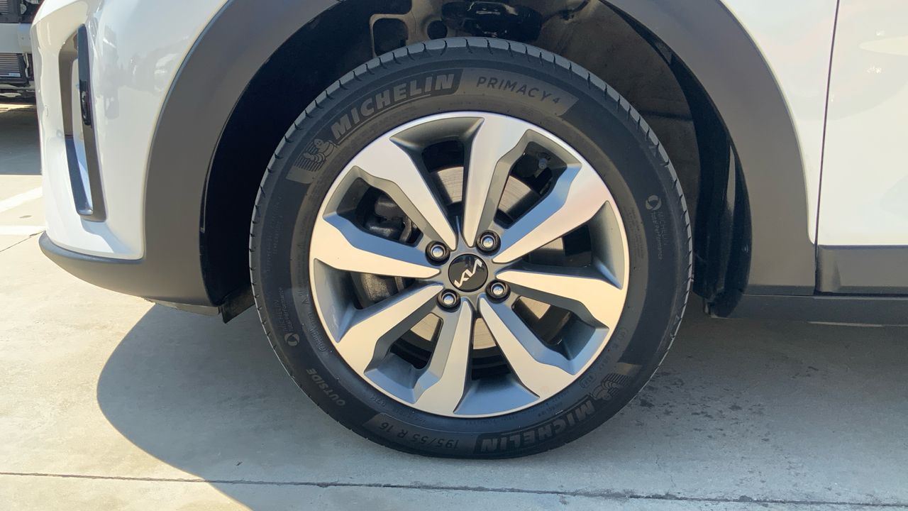 Kia Stonic 1.2 DPI DRIVE 84 5P